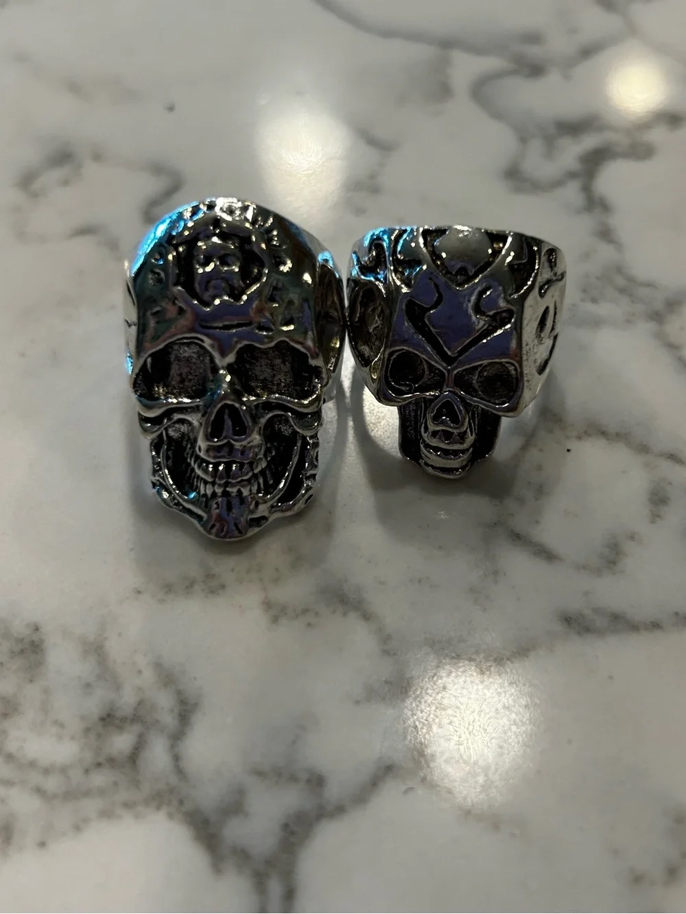 Set of 2 Silver Toned Skull Rings Size‎ 11 & 10.25 Gothic Biker Rocker